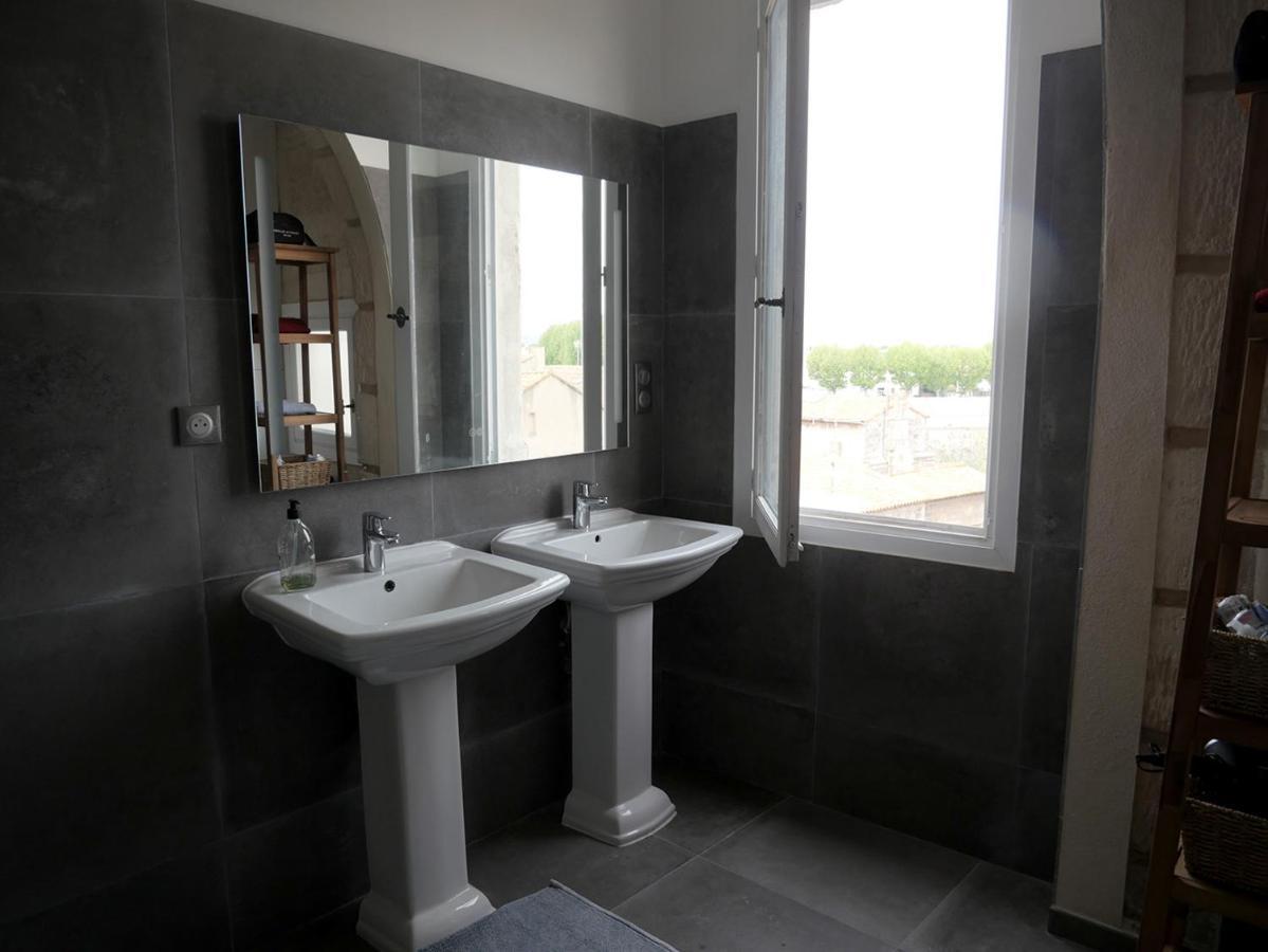 Superbe Appartement Avec Vue Arles Zewnętrze zdjęcie